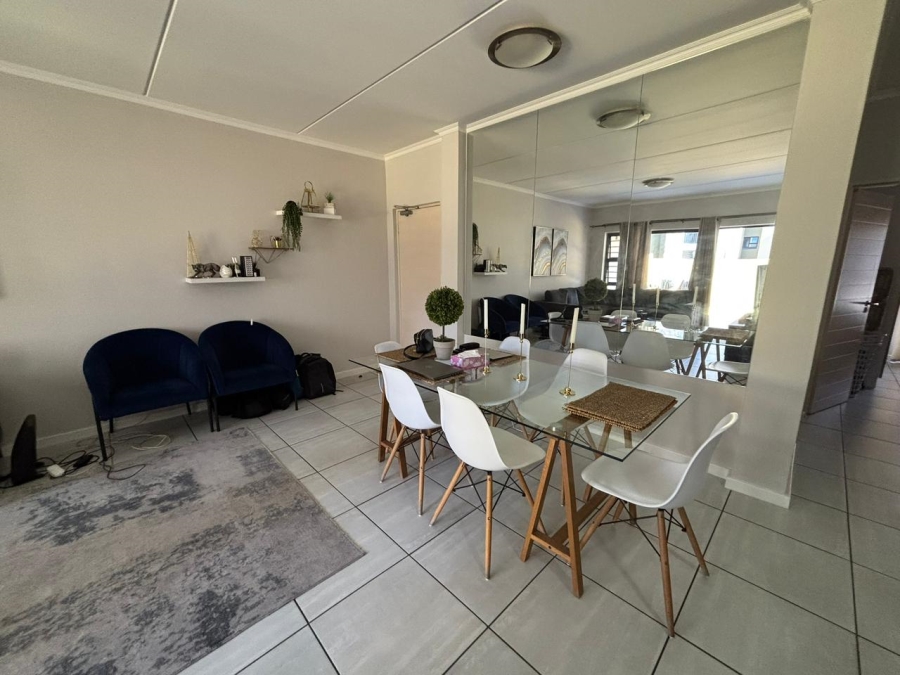 To Let 3 Bedroom Property for Rent in Waterfall Gauteng