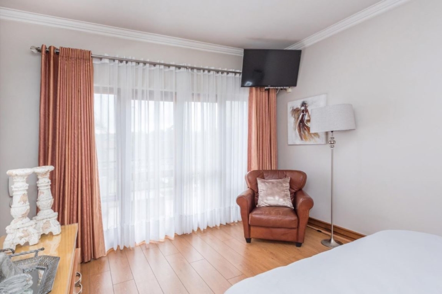 3 Bedroom Property for Sale in Marais Steyn Park Gauteng