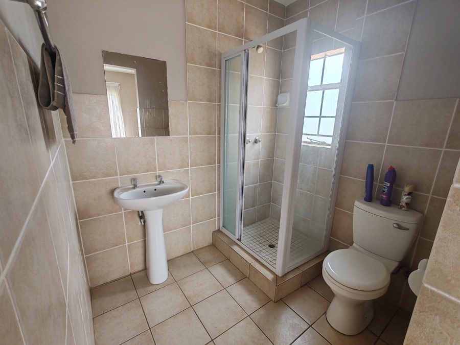 3 Bedroom Property for Sale in Karenpark Gauteng