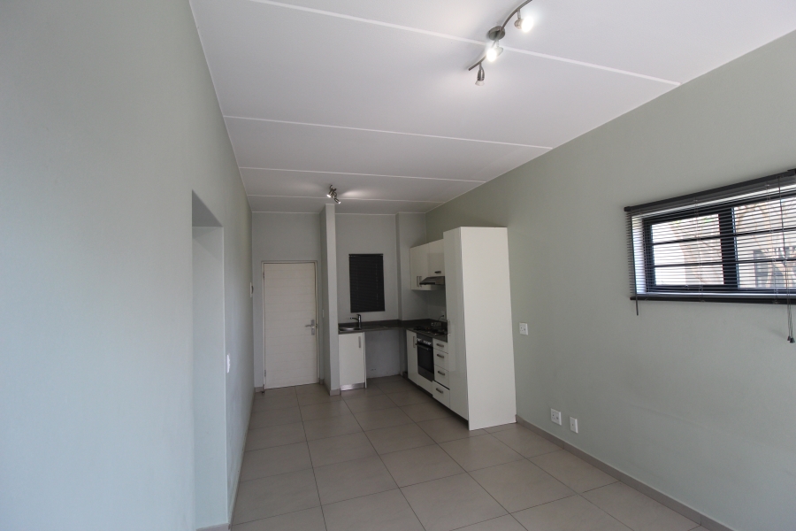 2 Bedroom Property for Sale in North Riding Gauteng