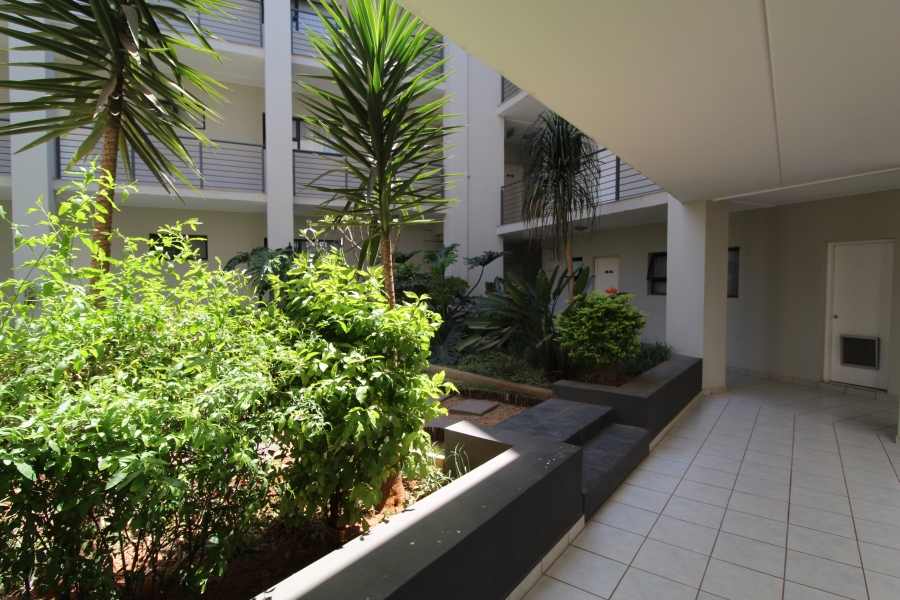 2 Bedroom Property for Sale in North Riding Gauteng