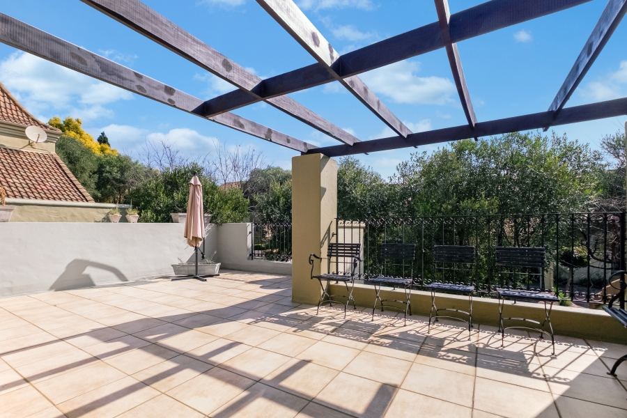 To Let 3 Bedroom Property for Rent in Lonehill Gauteng