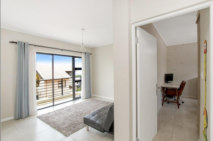 3 Bedroom Property for Sale in Amorosa Gauteng