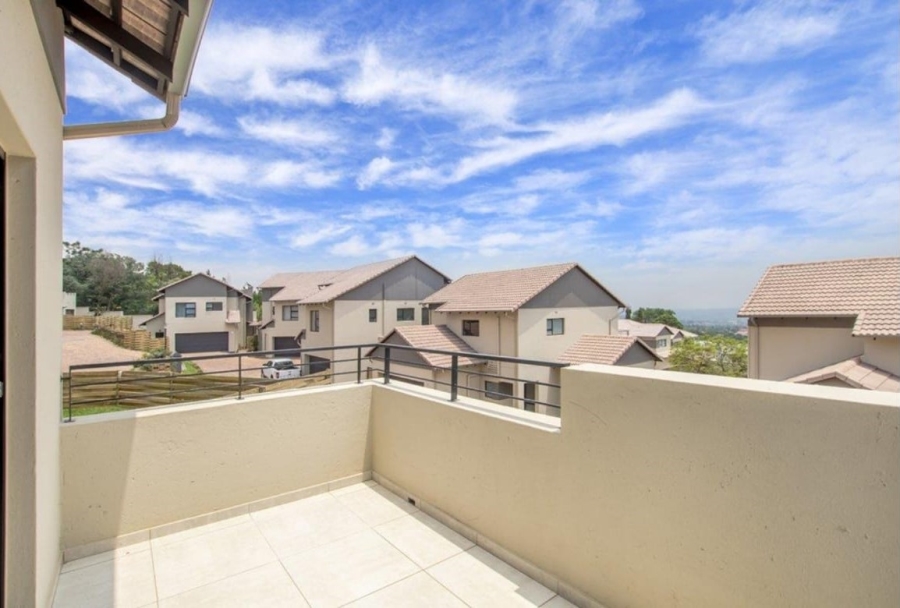 3 Bedroom Property for Sale in Amorosa Gauteng