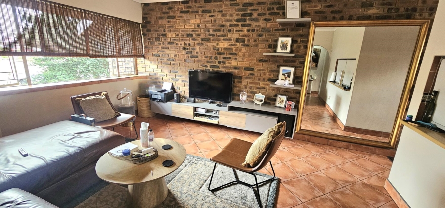 2 Bedroom Property for Sale in Garsfontein Gauteng