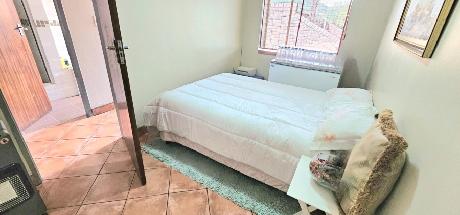 2 Bedroom Property for Sale in Garsfontein Gauteng
