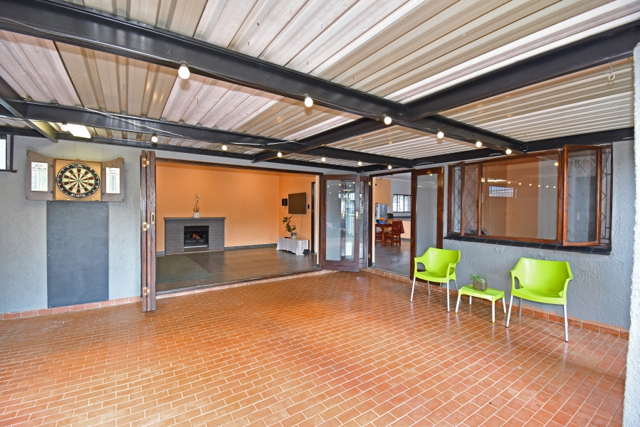 3 Bedroom Property for Sale in Berario Gauteng