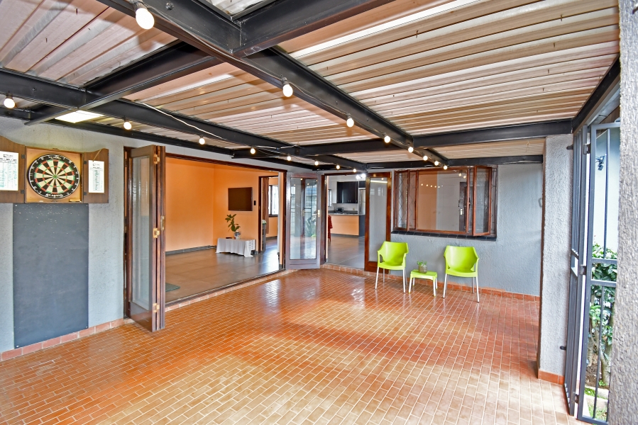 3 Bedroom Property for Sale in Berario Gauteng