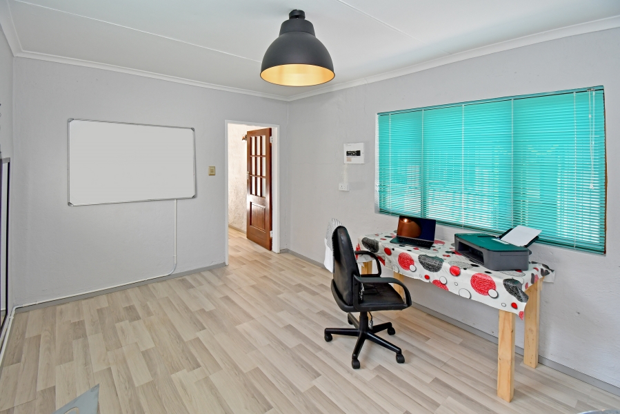 3 Bedroom Property for Sale in Berario Gauteng