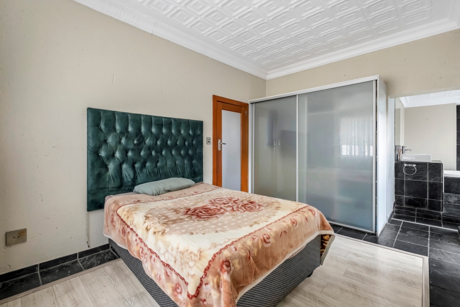 4 Bedroom Property for Sale in Melville Gauteng