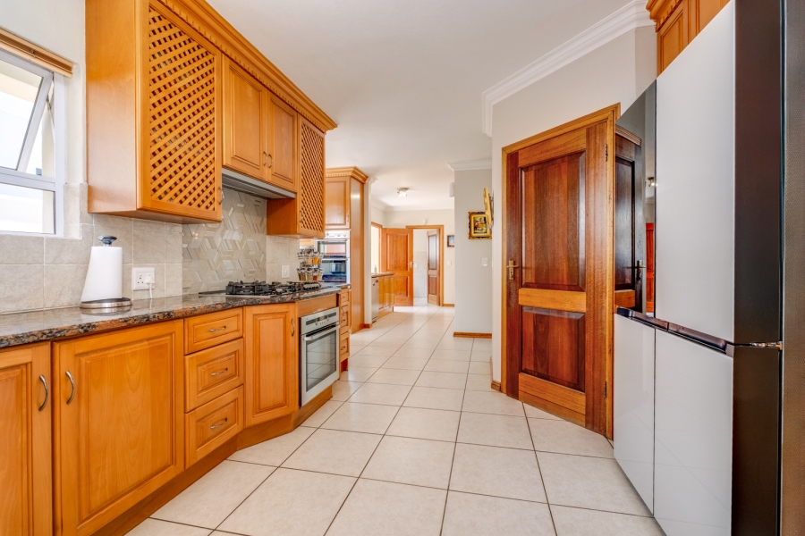 4 Bedroom Property for Sale in Dainfern Golf Estate Gauteng