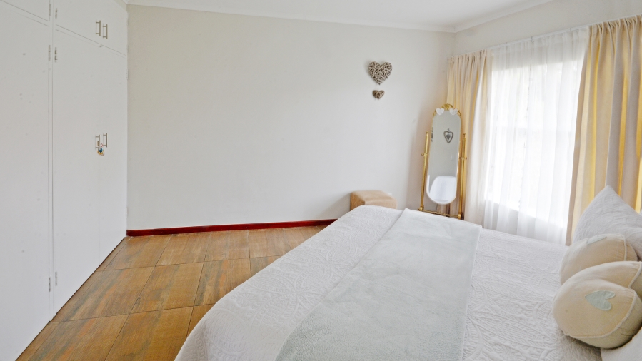 2 Bedroom Property for Sale in Edleen Gauteng