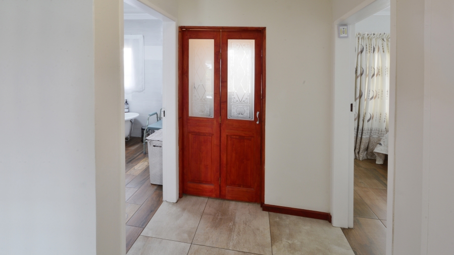 2 Bedroom Property for Sale in Edleen Gauteng