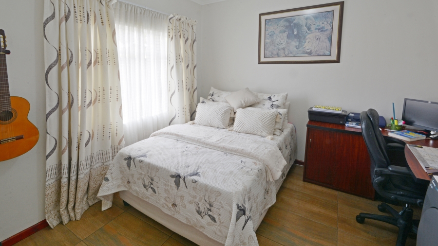 2 Bedroom Property for Sale in Edleen Gauteng