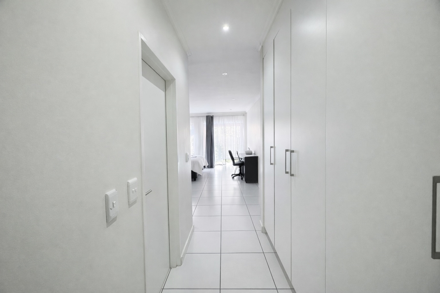 1 Bedroom Property for Sale in Craigavon Gauteng