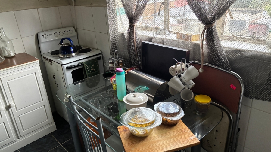 5 Bedroom Property for Sale in Townsview Gauteng