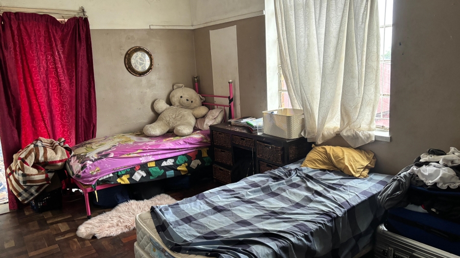 5 Bedroom Property for Sale in Townsview Gauteng