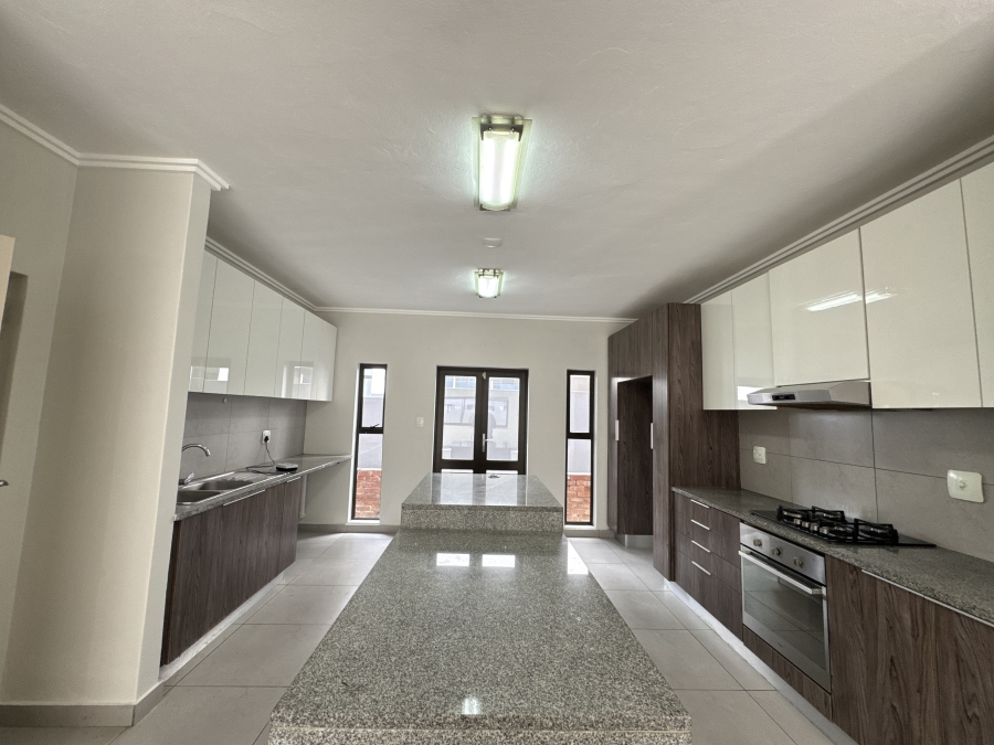 4 Bedroom Property for Sale in Bryanston East Gauteng