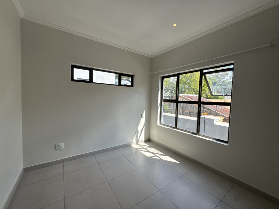 To Let 4 Bedroom Property for Rent in Bryanston East Gauteng