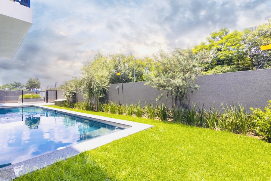 To Let 2 Bedroom Property for Rent in Edenburg Gauteng