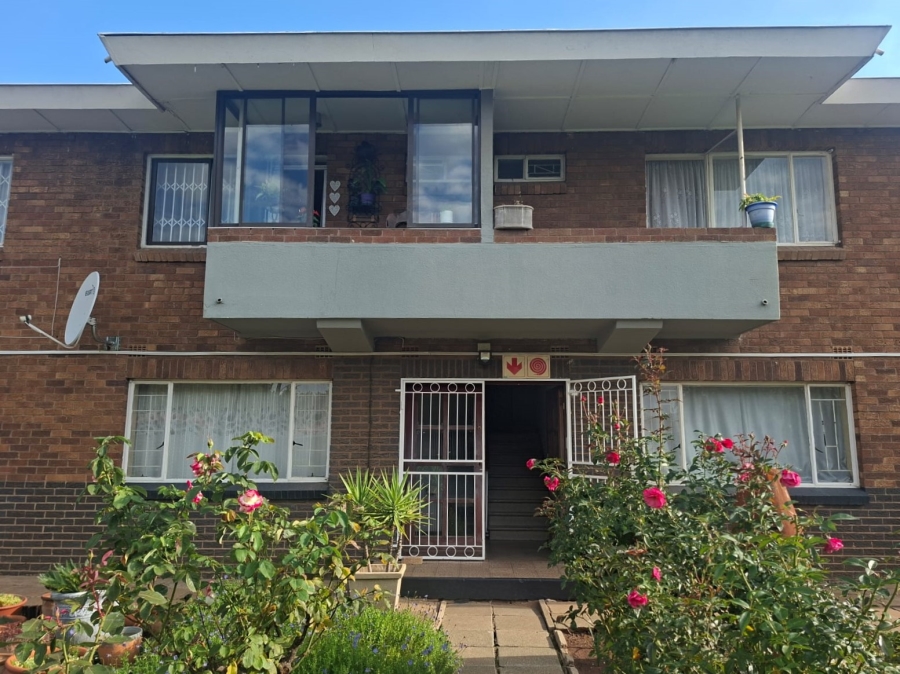 2 Bedroom Property for Sale in Three Rivers Gauteng