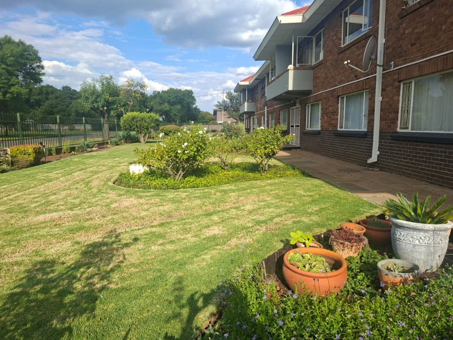 2 Bedroom Property for Sale in Three Rivers Gauteng