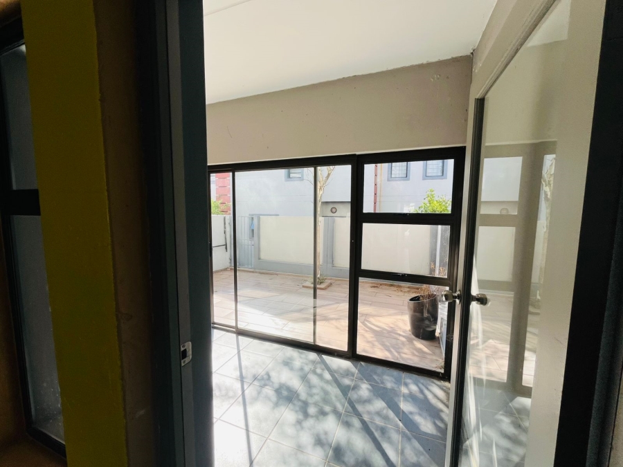 3 Bedroom Property for Sale in Honeydew Grove Gauteng