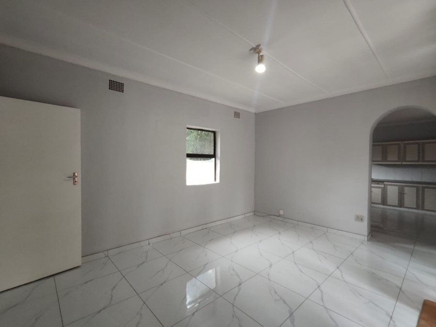 To Let 1 Bedroom Property for Rent in Three Rivers Gauteng