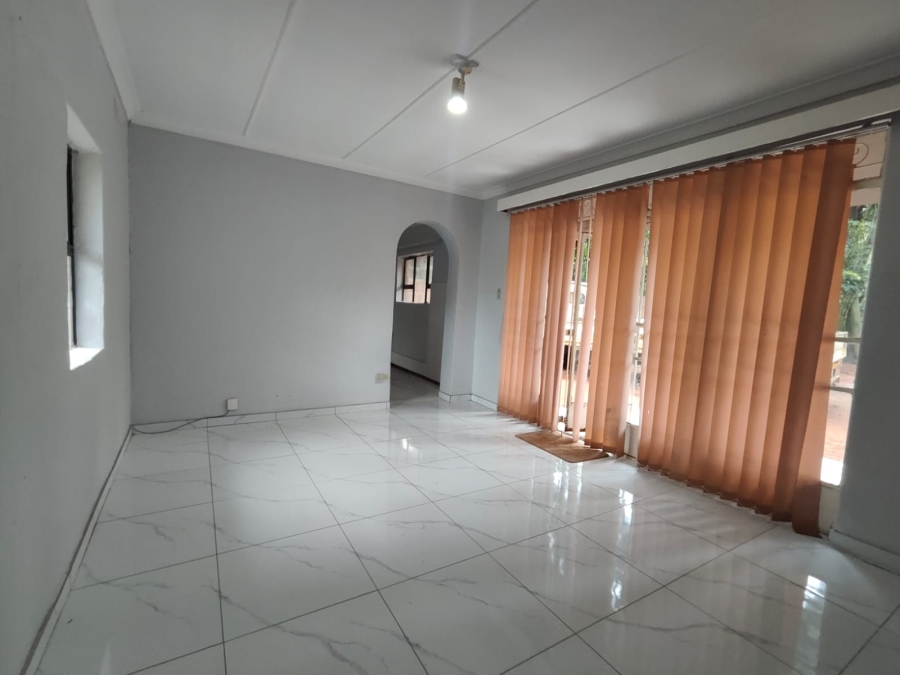 To Let 1 Bedroom Property for Rent in Three Rivers Gauteng