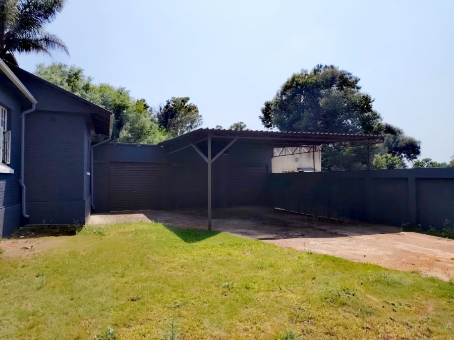 4 Bedroom Property for Sale in Struisbult Gauteng