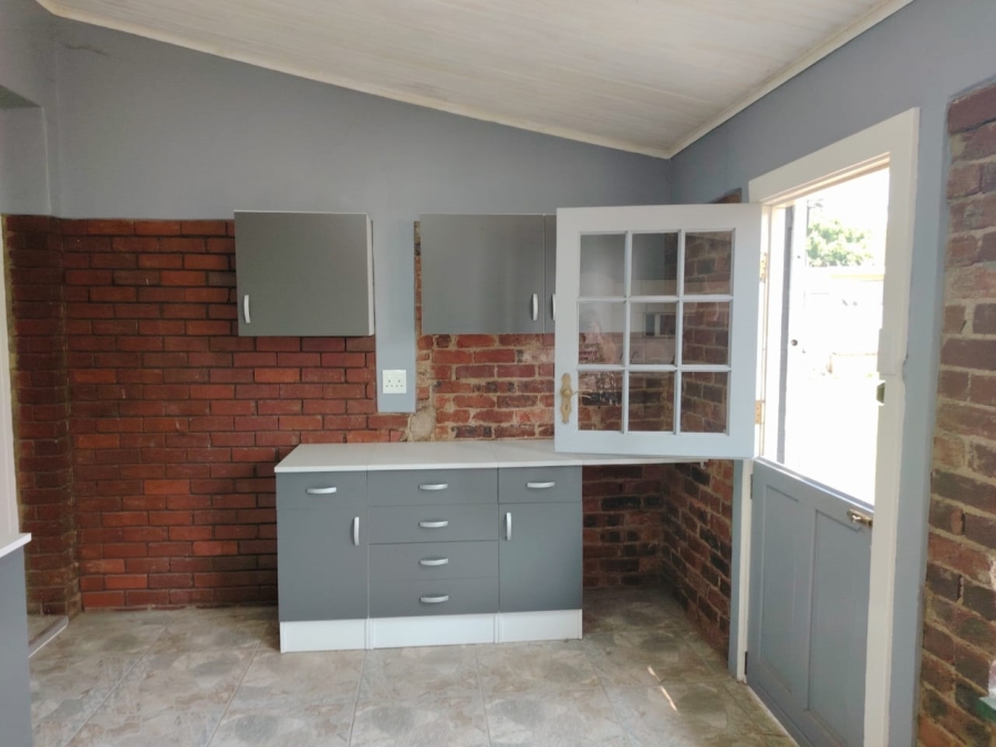 4 Bedroom Property for Sale in Struisbult Gauteng