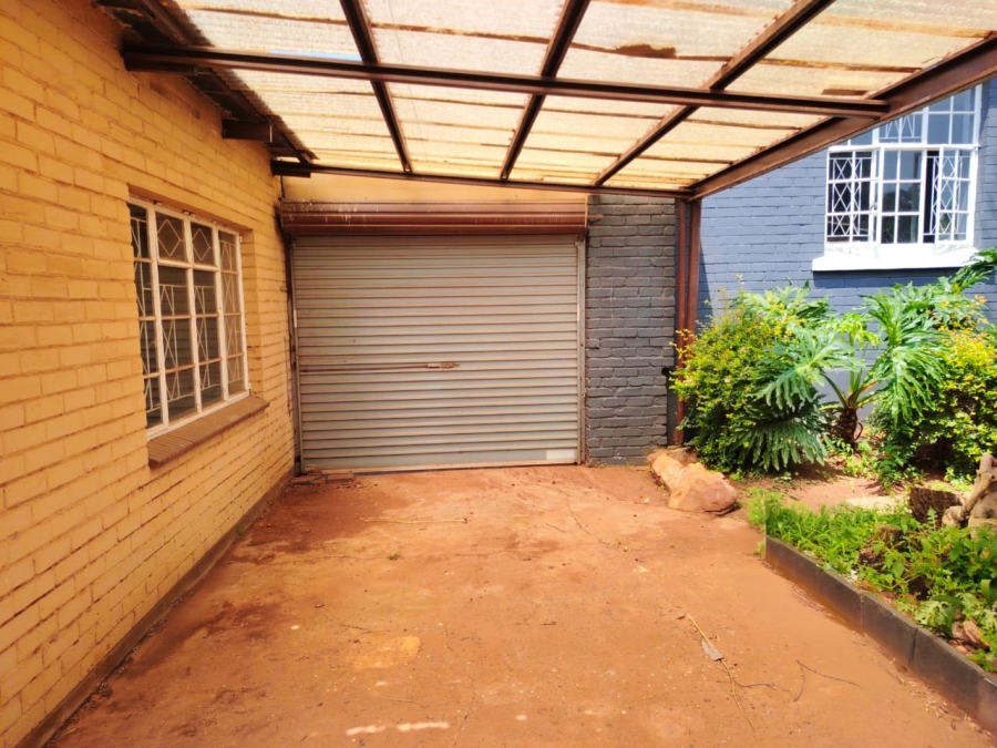 4 Bedroom Property for Sale in Struisbult Gauteng