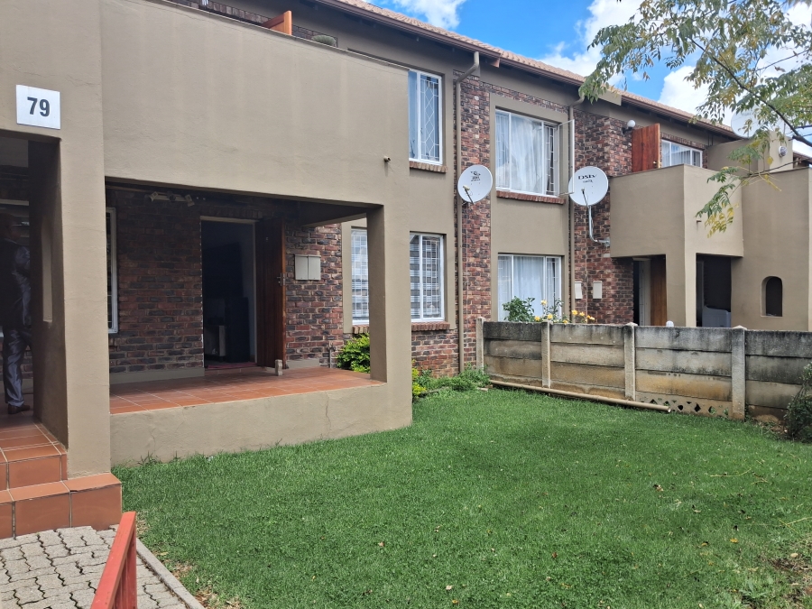 2 Bedroom Property for Sale in Eden Glen Gauteng