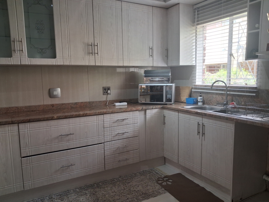 2 Bedroom Property for Sale in Eden Glen Gauteng