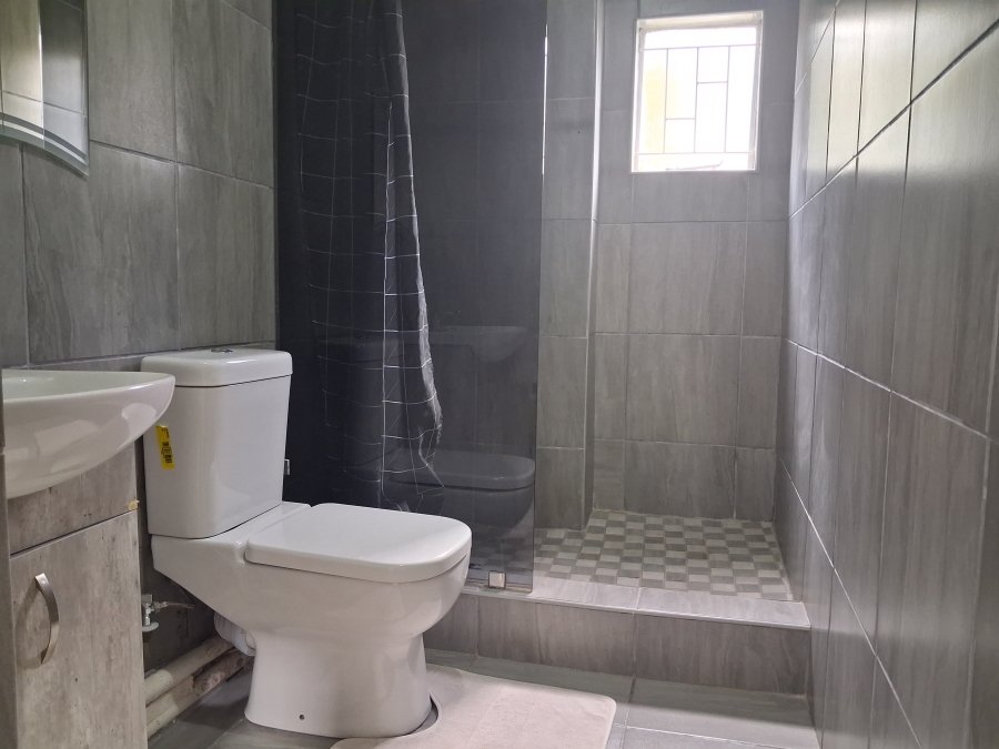 2 Bedroom Property for Sale in Eden Glen Gauteng