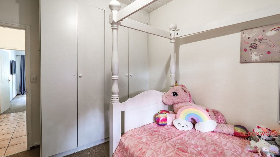 2 Bedroom Property for Sale in Waverley Gauteng