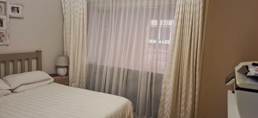 2 Bedroom Property for Sale in Norton Park Gauteng