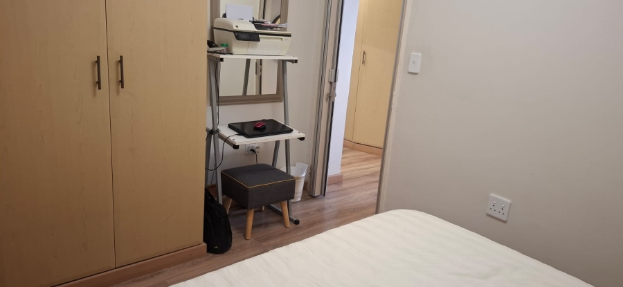 2 Bedroom Property for Sale in Norton Park Gauteng