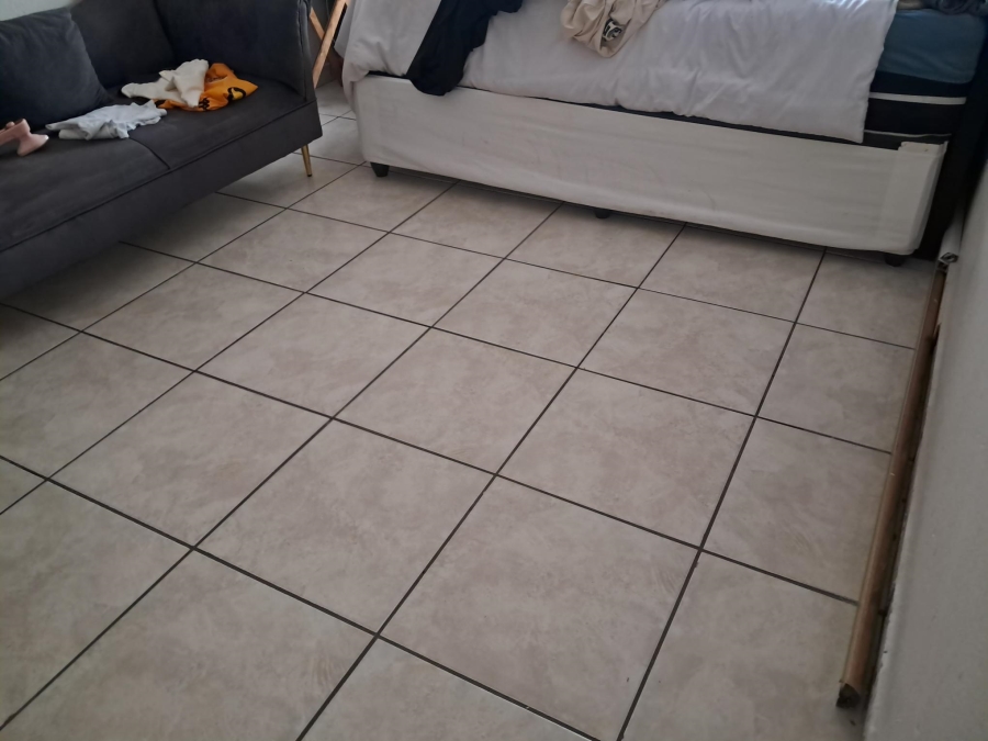 3 Bedroom Property for Sale in Sonneveld Gauteng