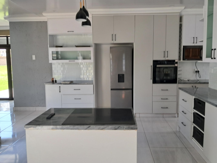 3 Bedroom Property for Sale in Helderwyk Gauteng