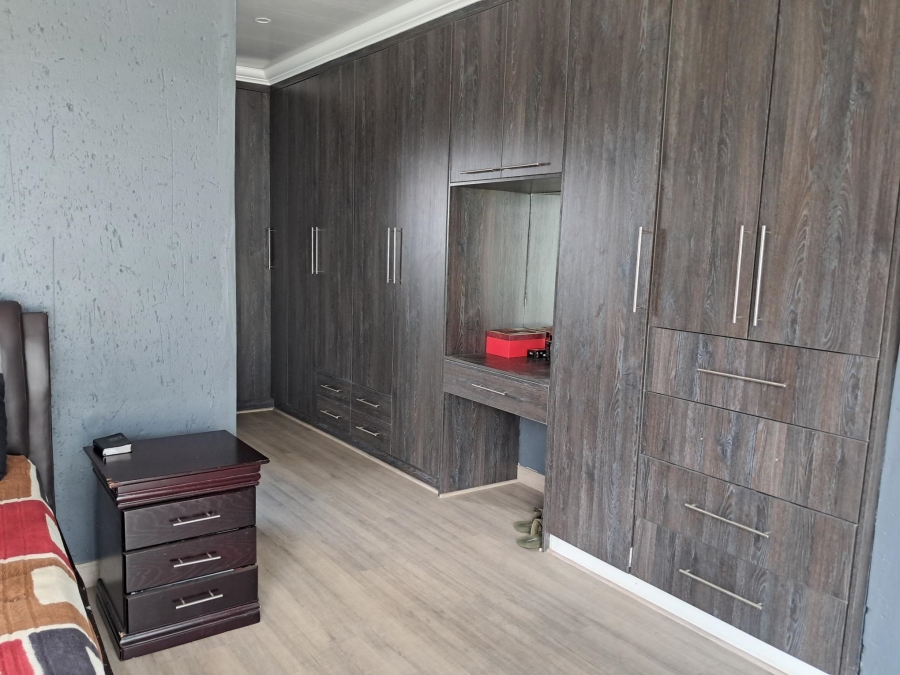 3 Bedroom Property for Sale in Helderwyk Gauteng