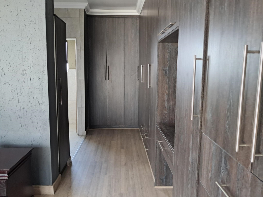 3 Bedroom Property for Sale in Helderwyk Gauteng