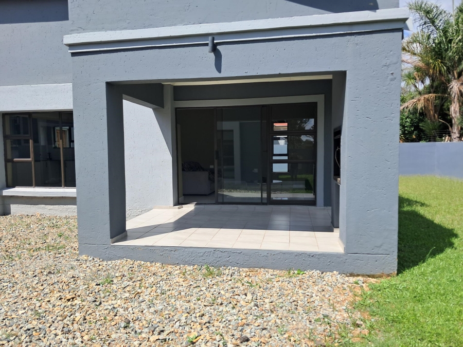 3 Bedroom Property for Sale in Helderwyk Gauteng