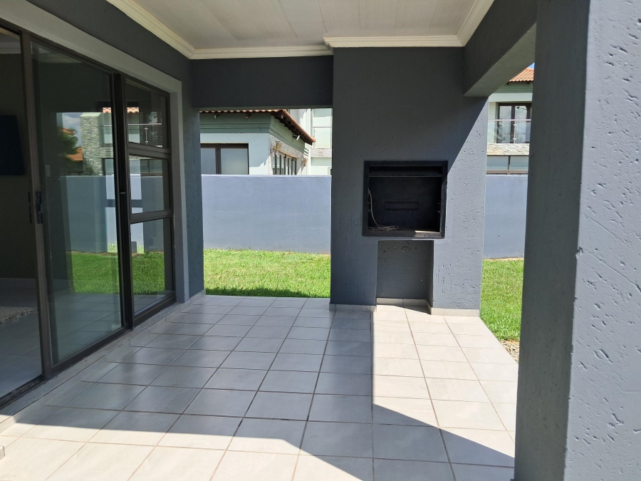 3 Bedroom Property for Sale in Helderwyk Gauteng