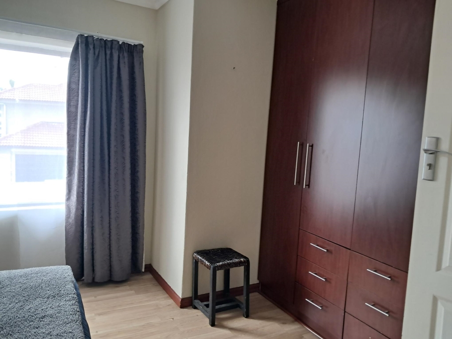 4 Bedroom Property for Sale in Sonneveld Gauteng