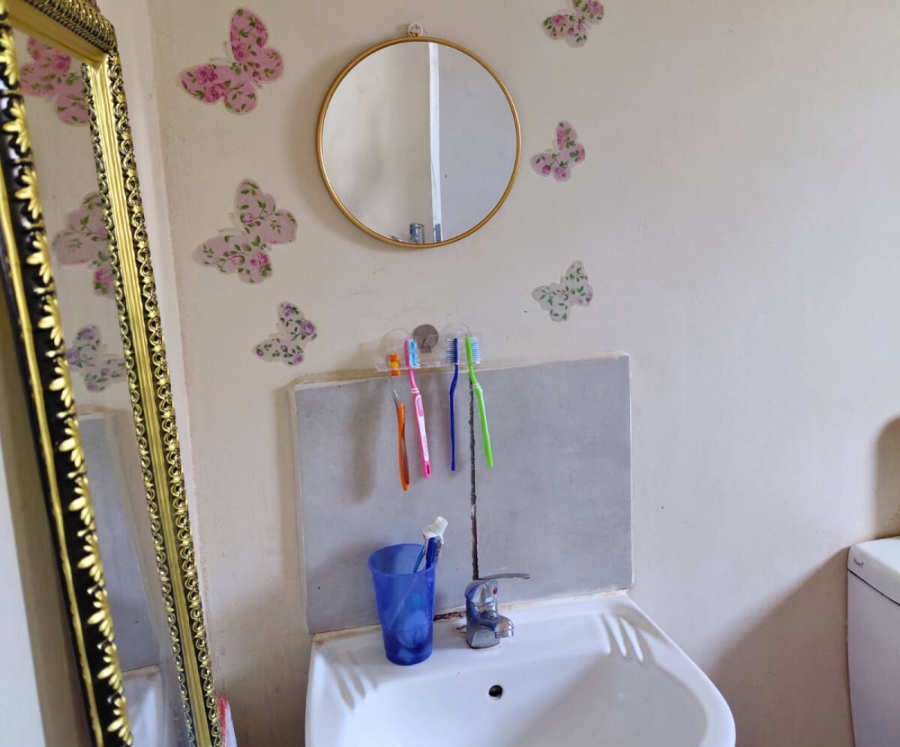 2 Bedroom Property for Sale in Greenhills Gauteng