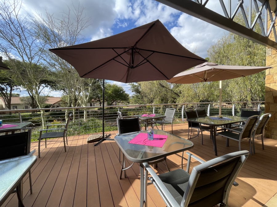 To Let 1 Bedroom Property for Rent in The Retreat Gauteng