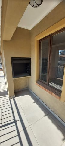 To Let 1 Bedroom Property for Rent in Kenleaf Gauteng
