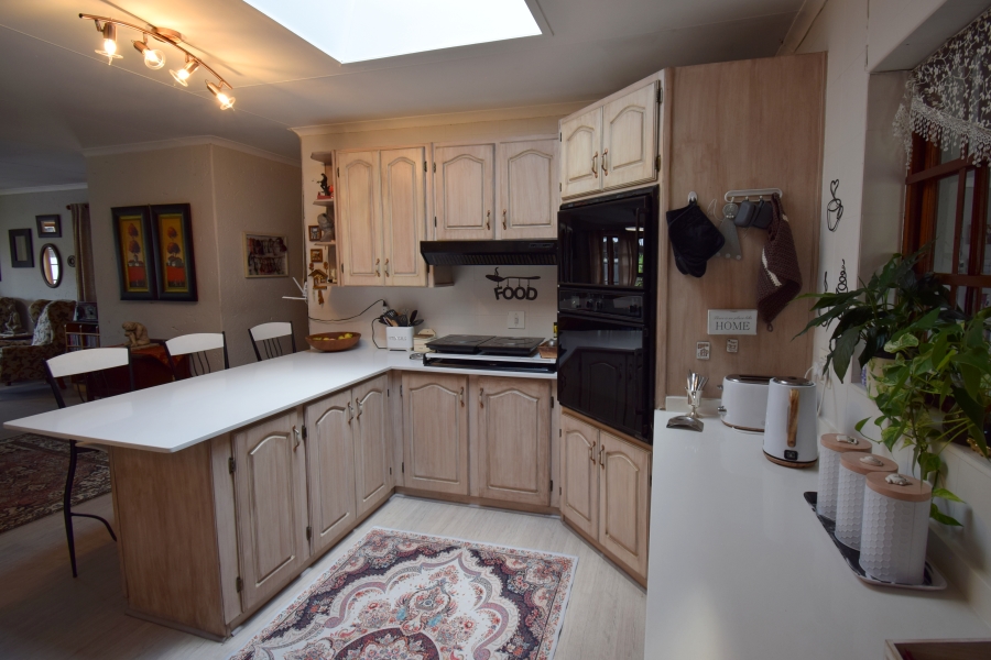 3 Bedroom Property for Sale in Kenleaf Gauteng