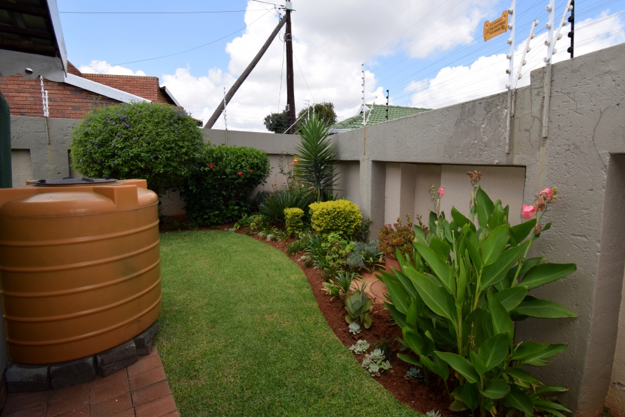 3 Bedroom Property for Sale in Kenleaf Gauteng